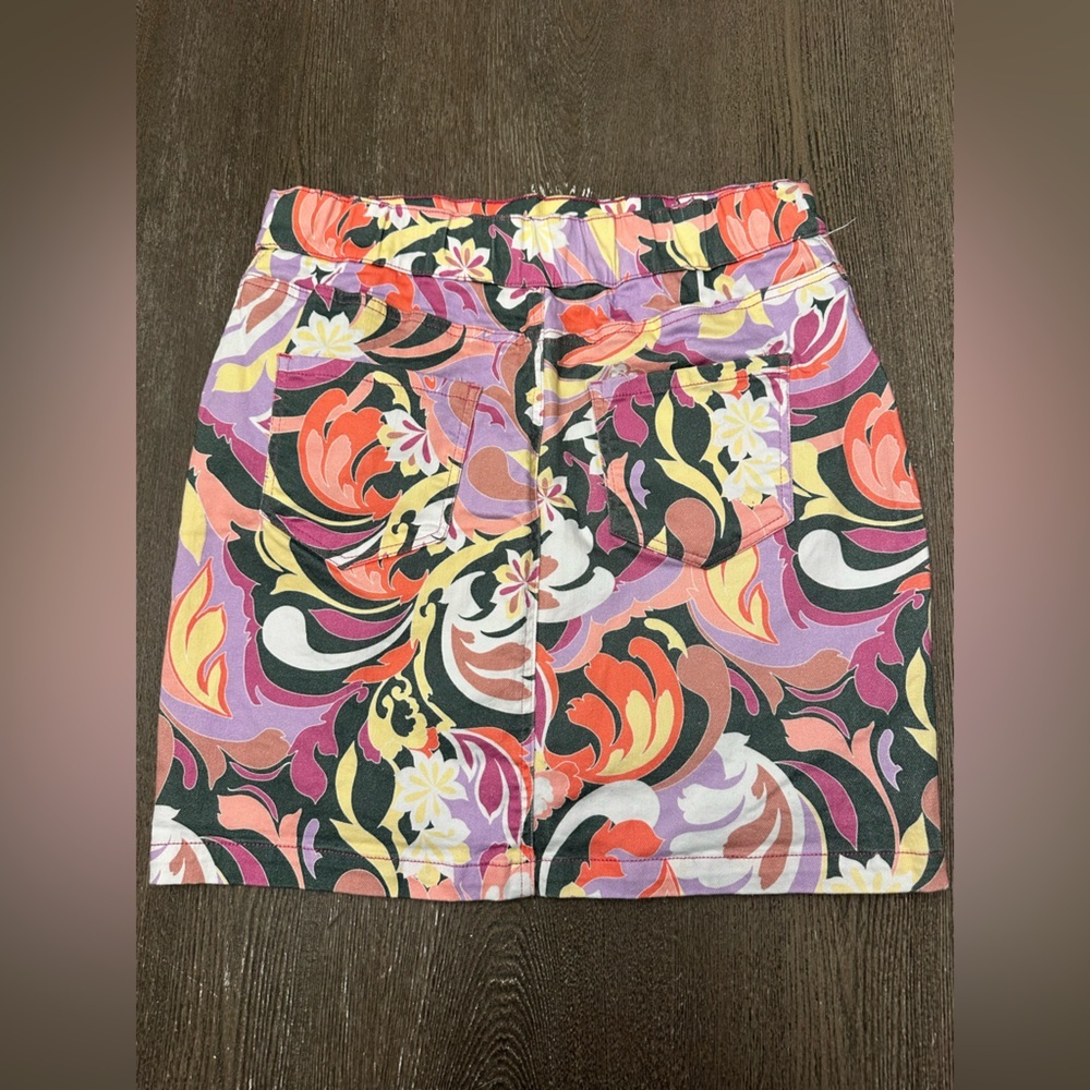 BOATON PROPER PASTEL PAISLEY SKORT - Size 10 SKU:406 - Picture 5 of 7